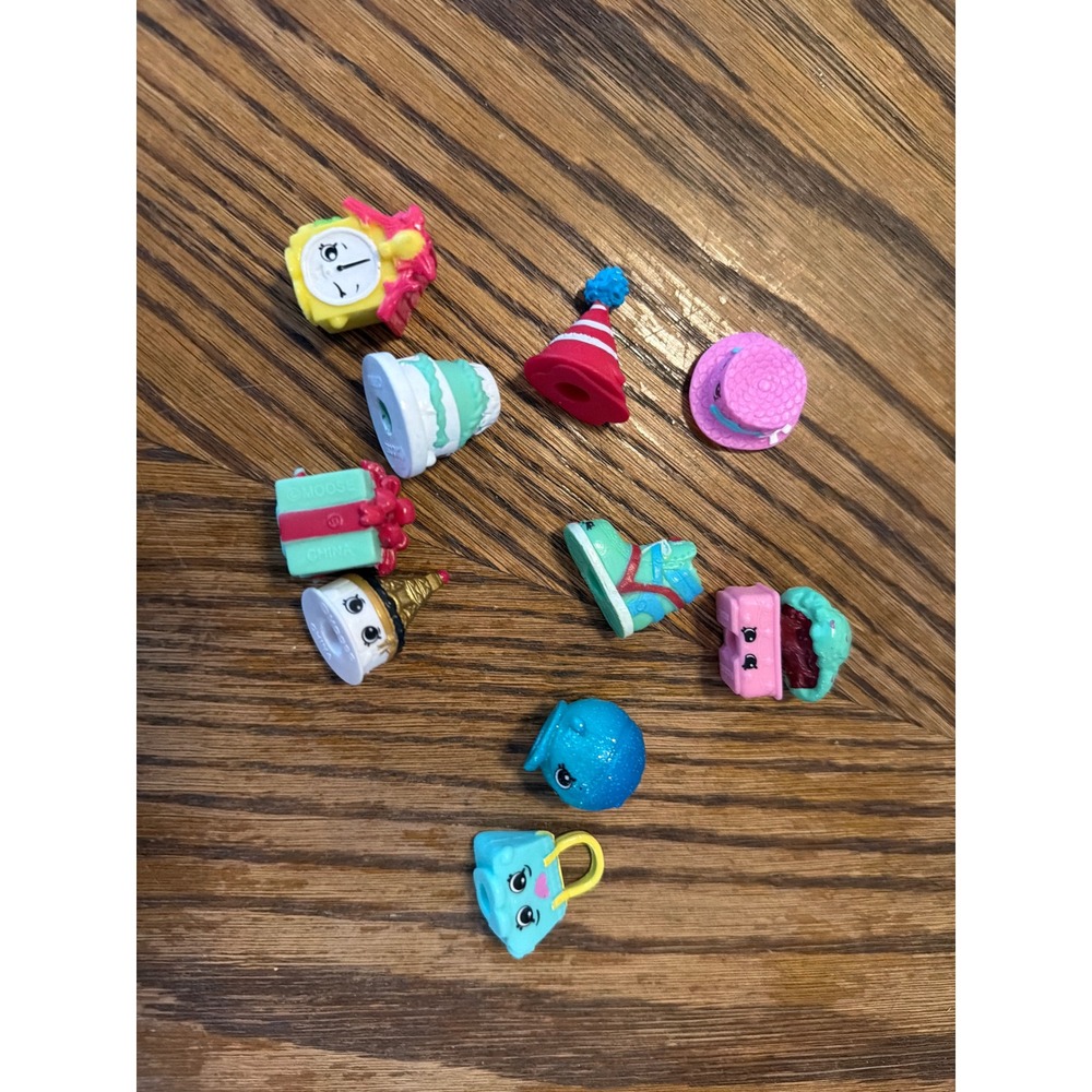 Shopkins Moose Toys Mixed Lot 10 Figures Pencil Toppers Birthday Fashion Theme